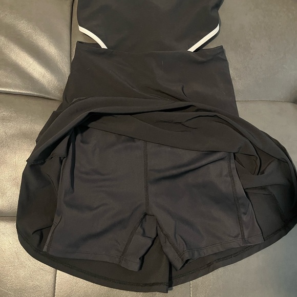 Abercrombie Side Cutout Traveler Dress - Picture 6 of 7